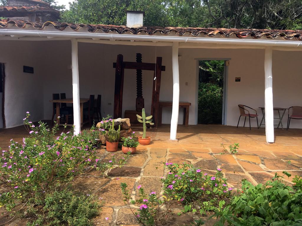 Albahaca Hospedaje Tienda Barichara Bagian luar foto